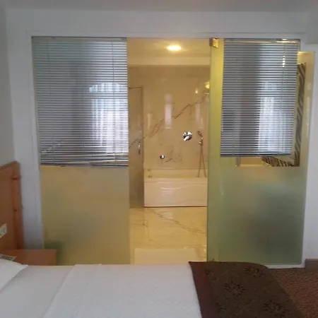 Hotel Neva Stargate &