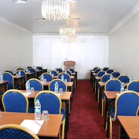 Hotel Neva Stargate & 2*