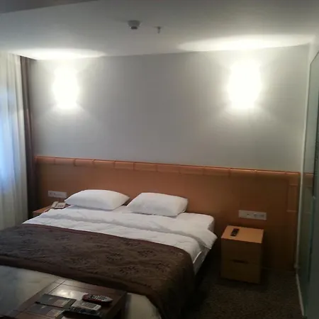 Hotel Neva Stargate &