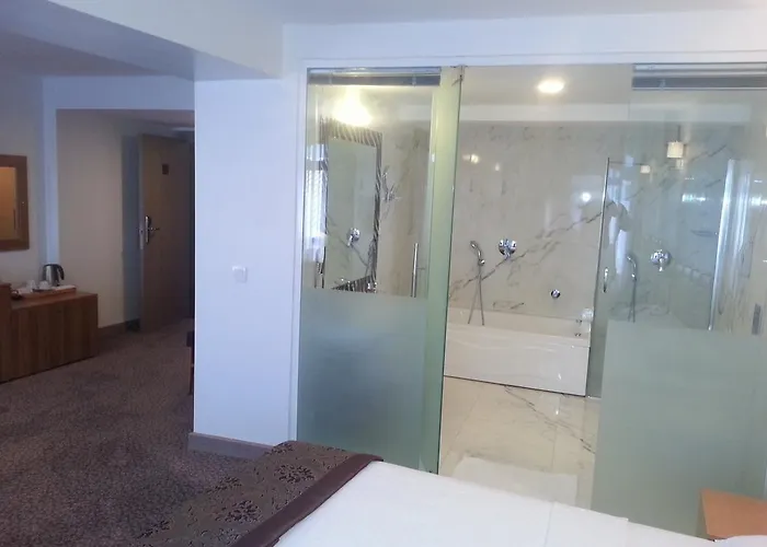 Neva Stargate & Hotel 2*