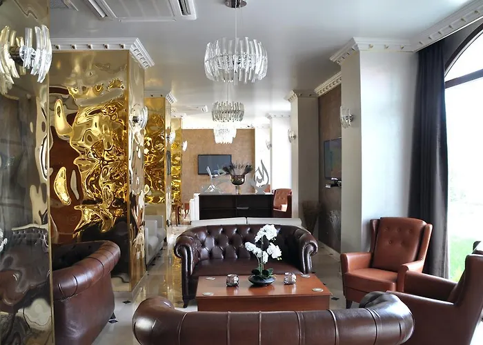 Neva Stargate & Hotel 2*